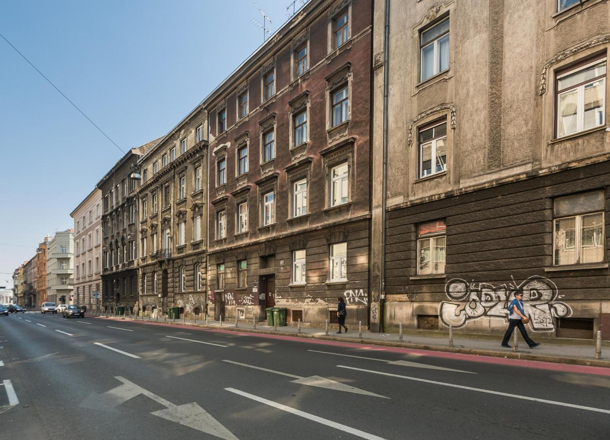 Aurelia Antik Old Hotel Загреб Екстериор снимка