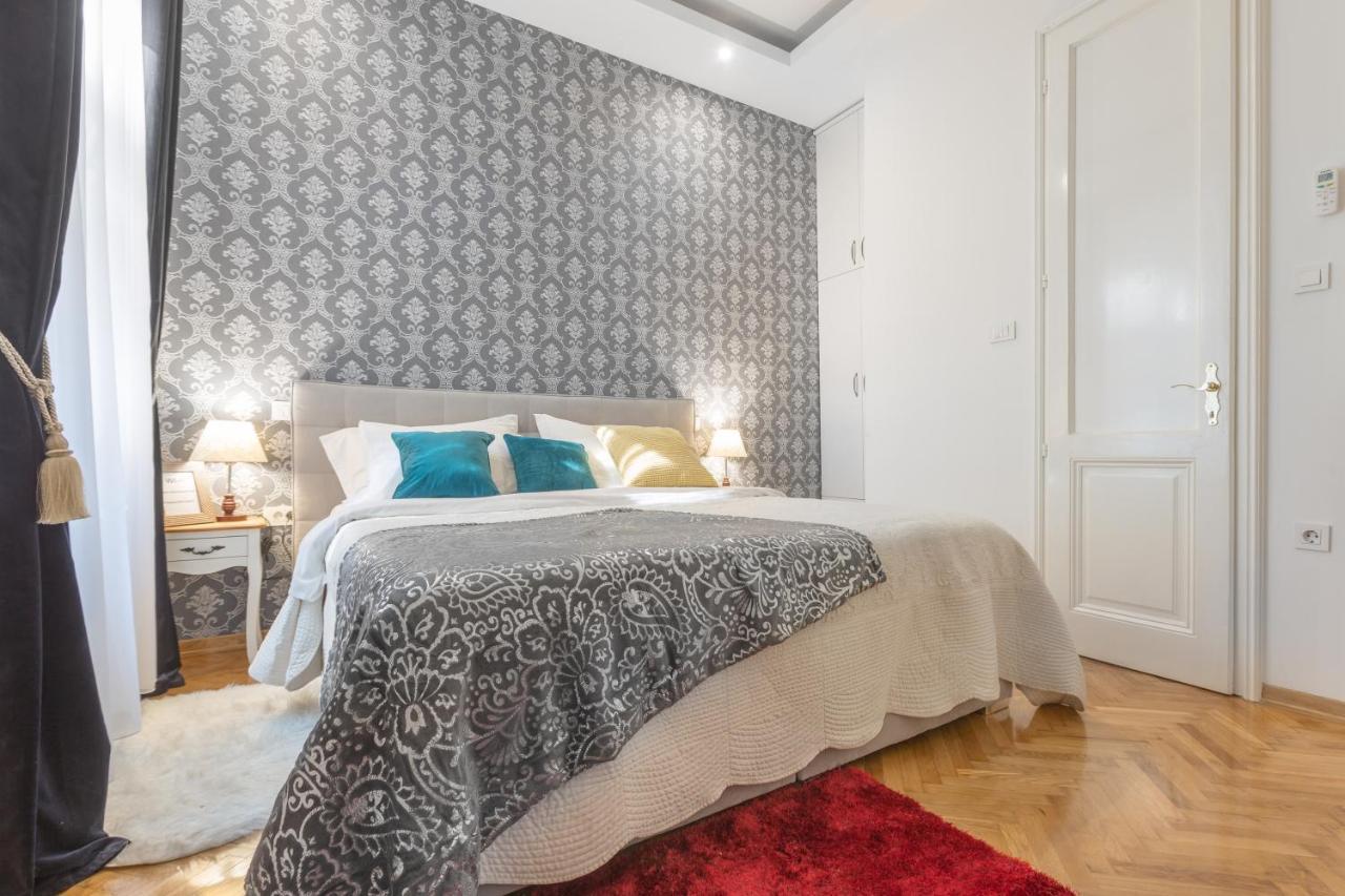 Aurelia Antik Old Hotel Загреб Екстериор снимка